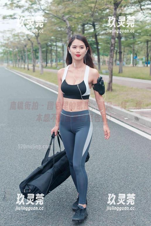 魔镜街拍-凯恩 魔镜街拍 - 图包里的凯恩,画风一转,根本想不到雨季已经告别!