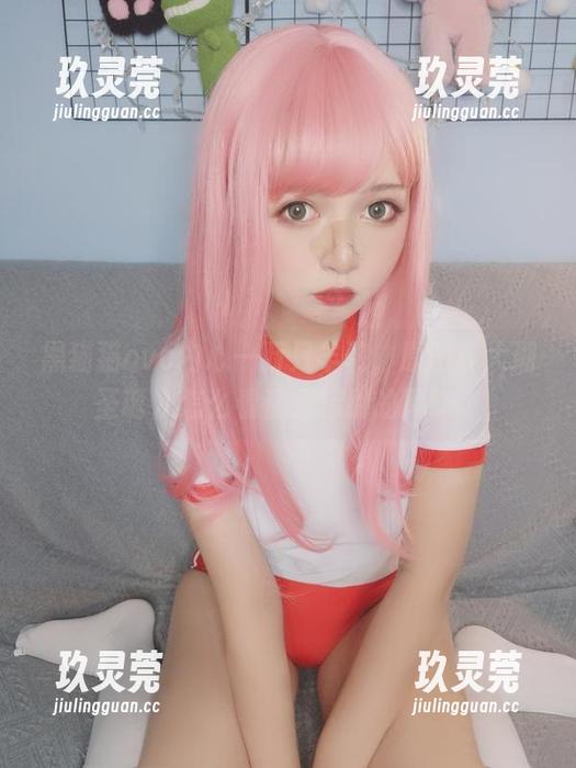 黑猫猫ovo 黑猫猫ovo内心一万只羊驼,原图《大潮圣诞》怎么看都是特别的风味。